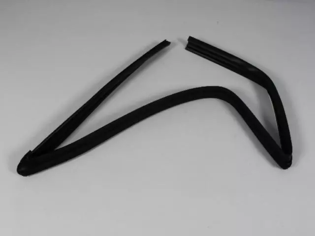 Front Door Glass Run Weatherstrip, Right