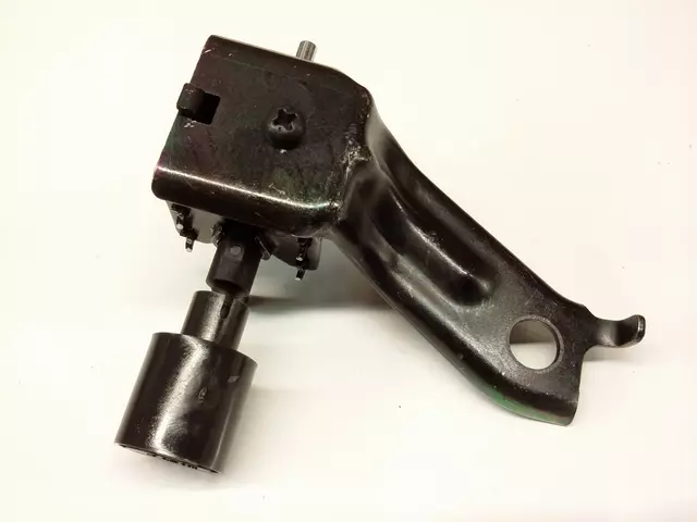 1994-2001 Toyota - Vacuum Valve