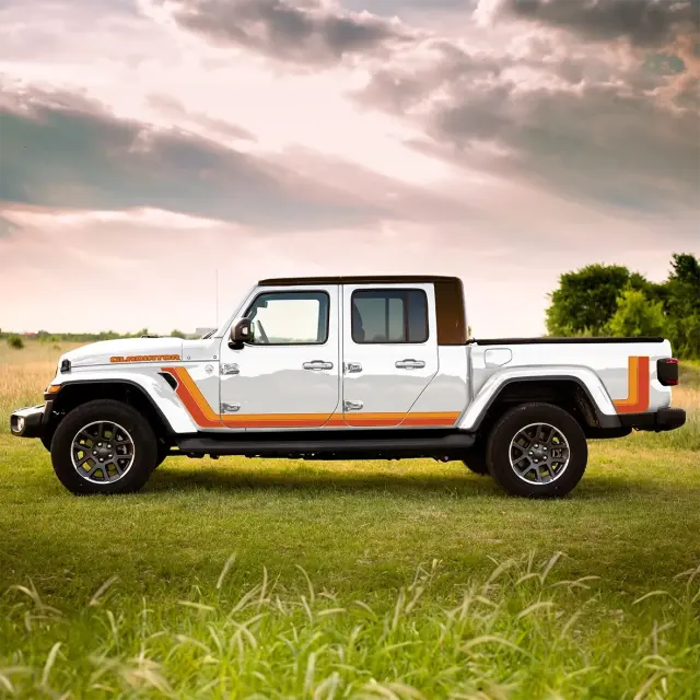 2020-2024 Jeep Gladiator Jeep Gladiator Retro Stripes Graphic