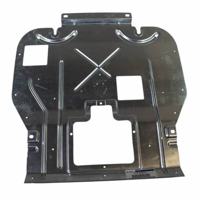 チルドレンプレート2011 BL3Z-5D032-A - Skid Plate - 2011-2014 Ford F-150 | Eastgate Ford Parts