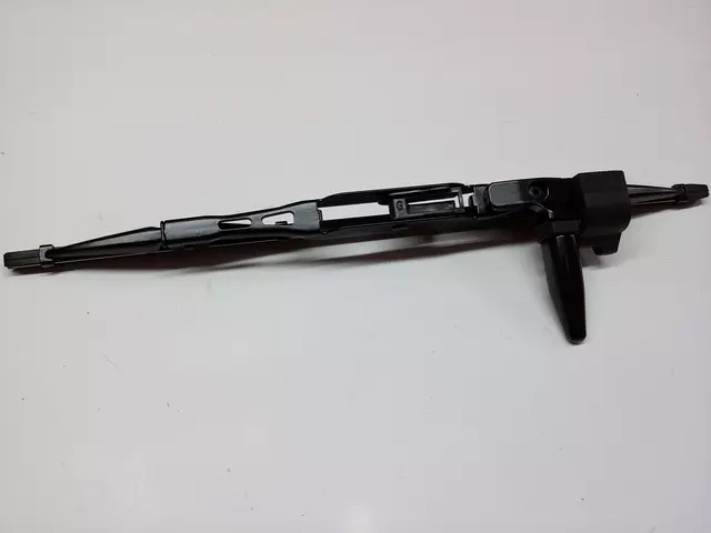 1s225×10 Amazon.com: Toyota (85242-0C010 Wiper Blade : Automotive