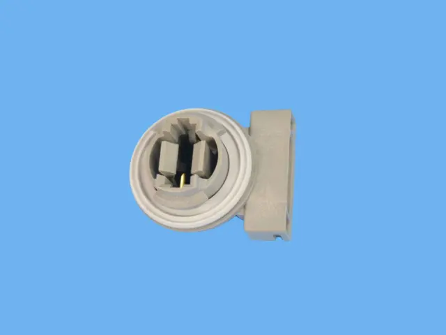 Cornering Light Socket
