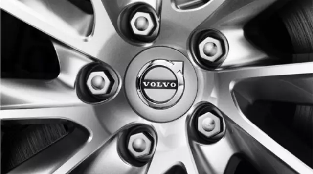 Hub Cap Kit - Silver - Volvo Logo