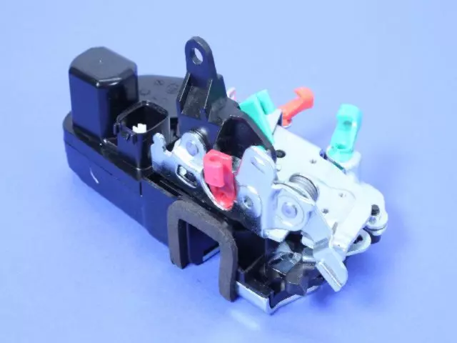 Front Door Latch, Left