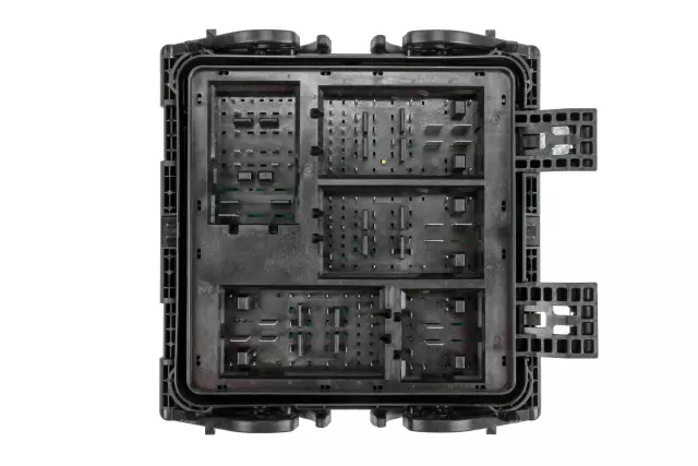 2013-2015 Cadillac ATS - Engine Wiring Harness Junction Block