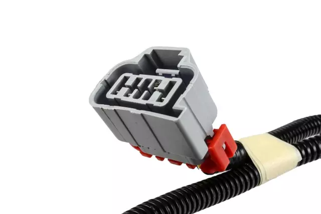 OEM NEW 2010-2012 GM Chevrolet GMC Sierra Rear Left Tail Light Assembly 20840271