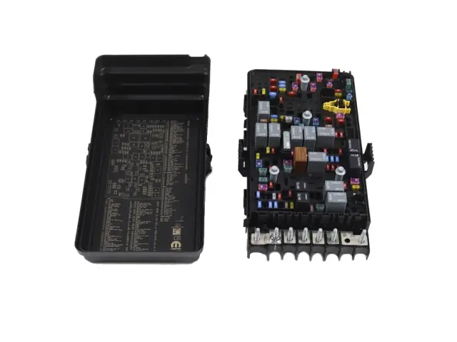 2021 Jeep Wrangler Pre Fuse Block Power Distribution Center