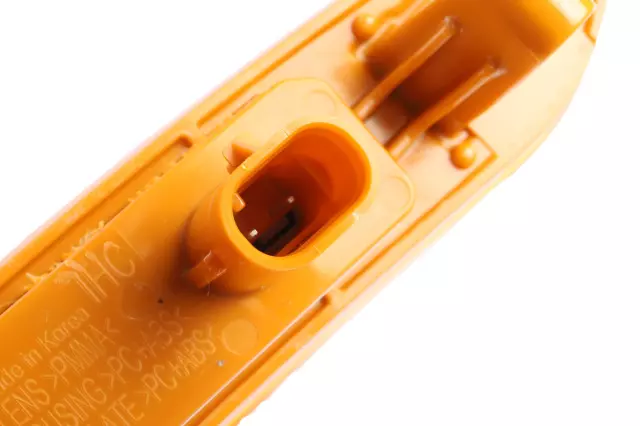 Buick Authorized Service ガスライト 2020-2025 Buick Encore GX Front Driver Side Marker Lamp 42716025