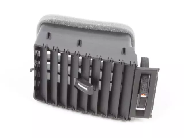 Center Outlet, Right