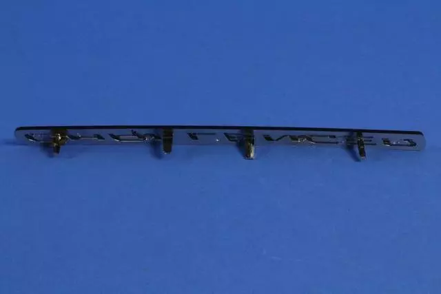 ミシャコシャ　プレート　2011年製 2015-2023 Dodge Challenger Challenger Nameplate 68214652AA | My