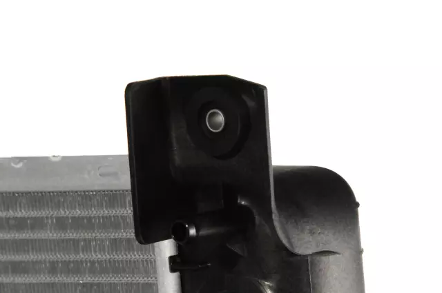 2005-2008 GM Radiator 19256745 | Auto Parts Express