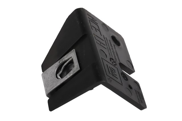 2014-2015 Chevrolet Camaro Rear Driver Side Lower Bumper Fascia Bracket ...