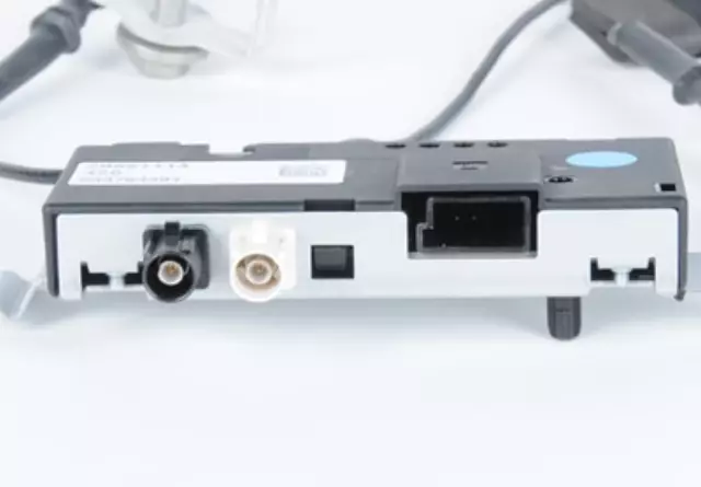 Radio Antenna Module