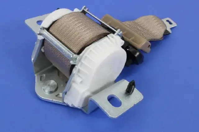 2nd Rear Center Seat Belt