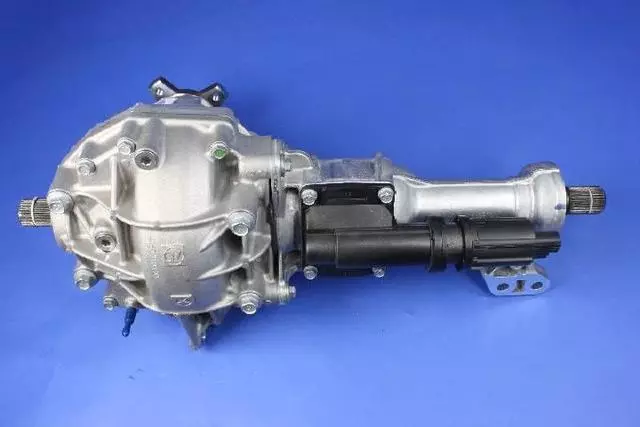 ま Amazon.com: Nissan 68257-ZC31A Finisher-Cluster Lid