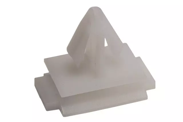 Wheel Arch Molding Clip