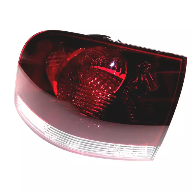 Tail Lamp Assembly 7L6-945-095-S