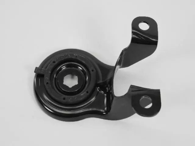 Crossmember Bracket, Right