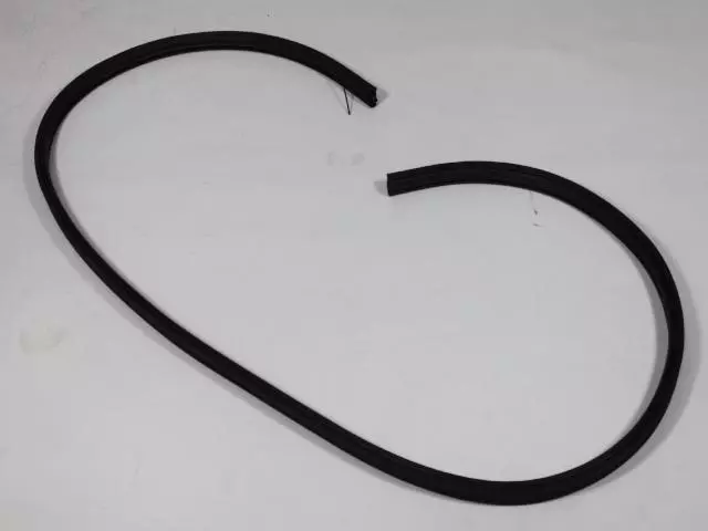 Lift-Gate Opening Weatherstrip