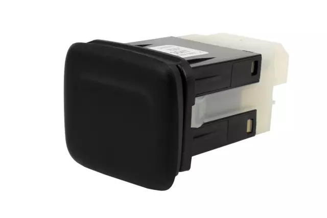 2015-2020 GM - Black USB 2 Port with Remote Receptacle