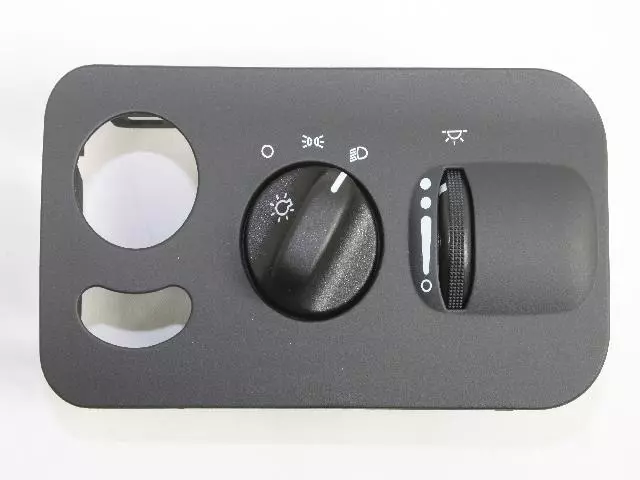 Lighting Control Switch And Bezel