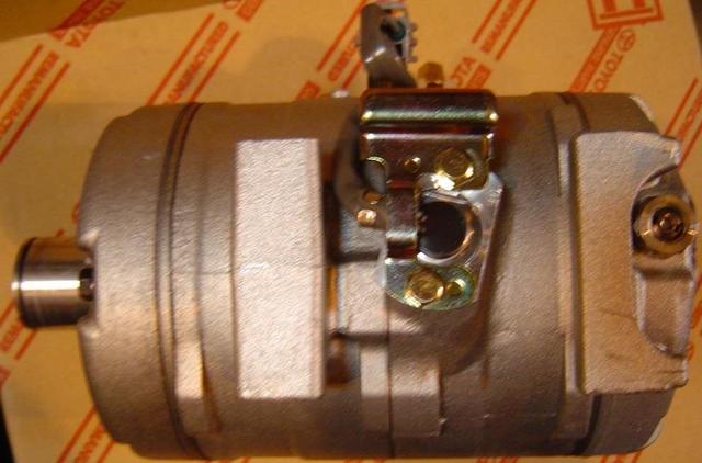 Toyota 88320-14600-84 A/C Compressor Toyota 88320-14600-84 A/C Compressor