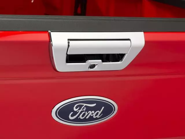 Exterior Trim, Tailgate Latch, Manual W/Led