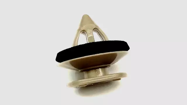 2005-2014 Subaru Rocker Panel Molding Clip