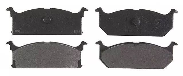 Semi-Metallic Front Disc Brake Pad Set