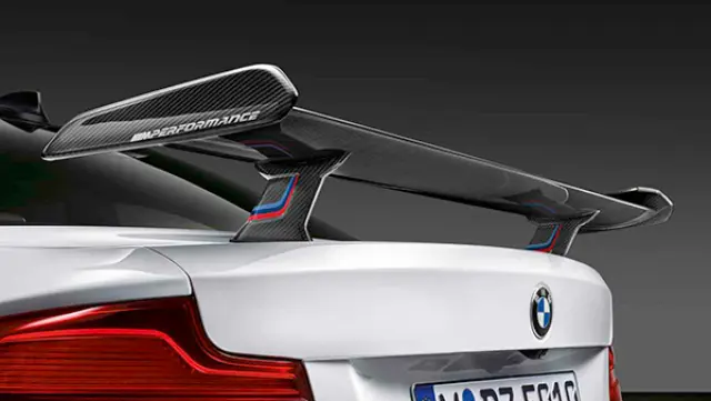 51192409319 - 2018 BMW M Performance Carbon Fiber Flow Through
