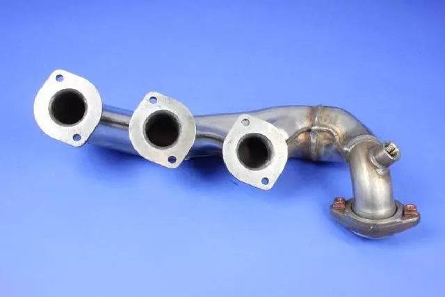 Exhaust Manifold, Right