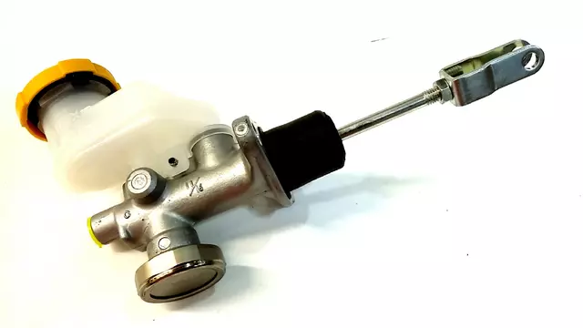 Master Cylinder
