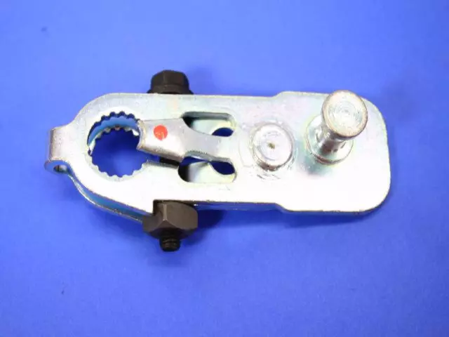 MANUAL CONTROL - LEVER 68092747AA