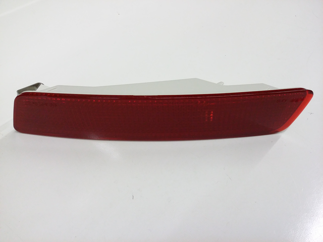 Genuine OEM Volkswagen Rear Left Marker Lamp For Beetle 2006-2010 - 1C0-945-071-K
