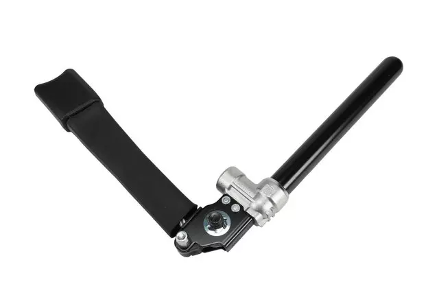 Jet Black Driver Seat Belt Tensioner