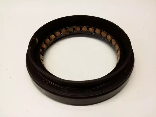 2002-2005 Toyota - Automatic Transmission Output Shaft Seal