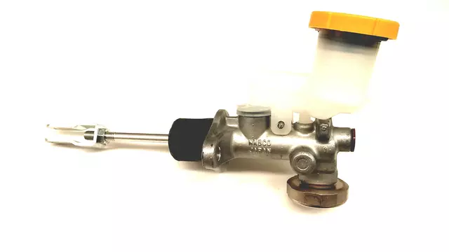 Master Cylinder