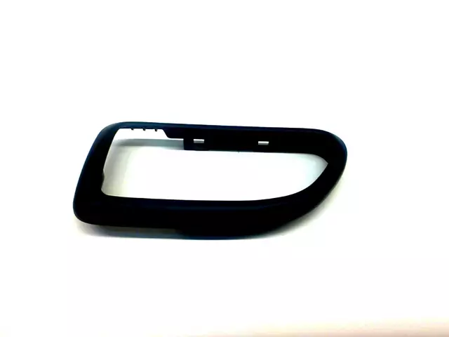 2002-2004 Subaru Impreza - Handle Bezel