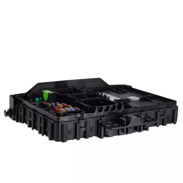 LX6Z-15604-V - Body Control Module 2020-2021 Lincoln Corsair