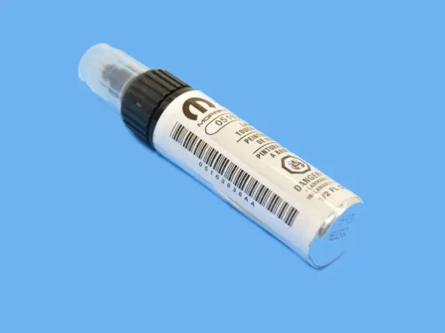 ScratchesHappen Touch Up Paint Kit - Alpine White (PWV/NWV) For Jeep, Includes Paint & Clear Coat (Essential Kit)