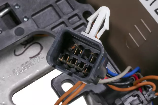 Medium Dark Neutral Steering Wheel