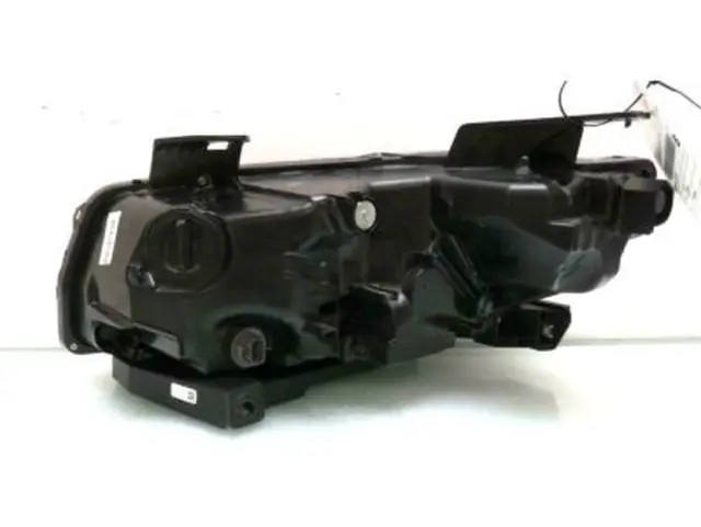 33101-TXM-A01 - 2019-2022 Honda Insight - Molding R | Genuine