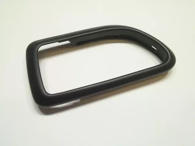 2002-2004 Subaru Impreza - Handle Bezel