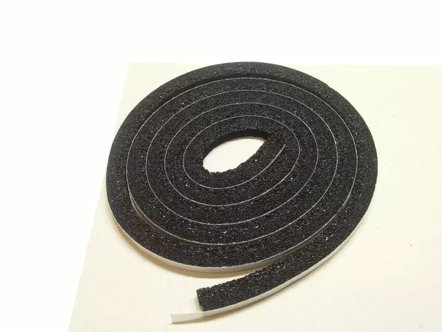 2013-2020 Subaru BRZ - Back Glass Seal