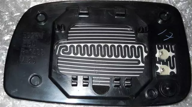 2004-2008 Toyota Solara - Mirror Glass