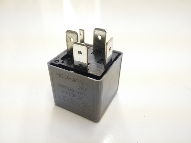 2003-2010 Volkswagen Beetle Power Relay 1J0-906-381 | OEM Parts Online
