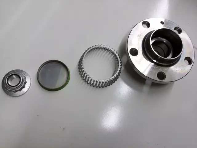 Hub & Bearing