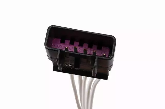 19118733 - OEM GM CONNECTOR GMPartsCenter.net | GM Parts Center