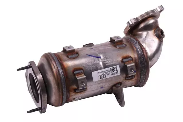 3-Way Catalytic Converter with Flanges, Gasket, Studs, and Nuts