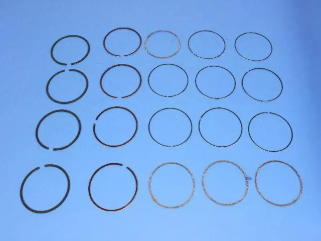 Complete Engine Piston Ring Set